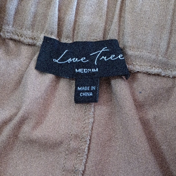 Love Tree Khaki Utility Cargo Shorts - Picture 3 of 4